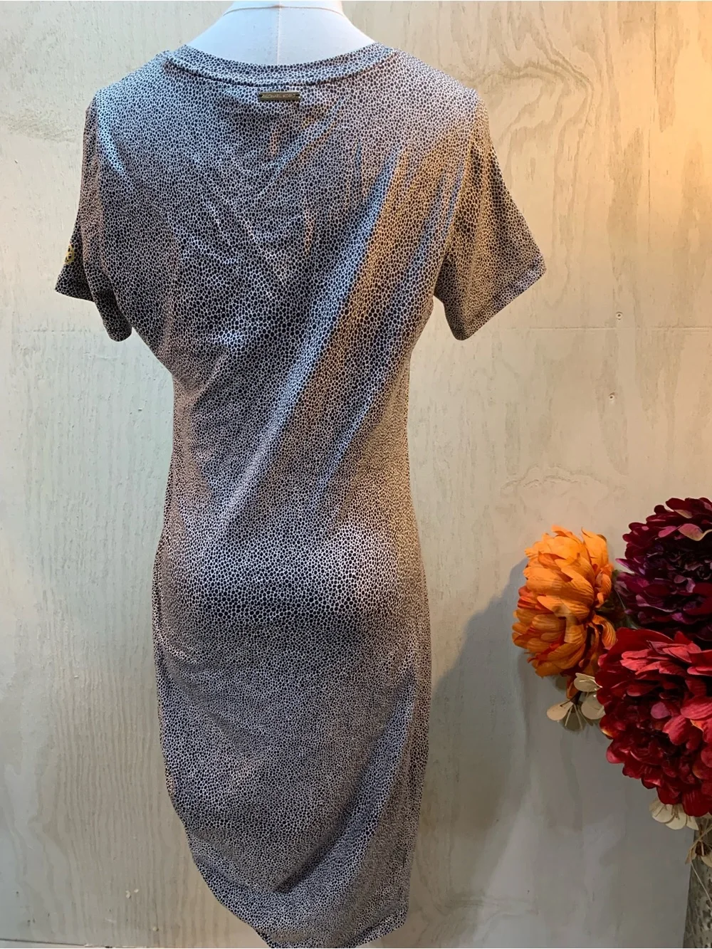 Michael Kors Gray Speckled Short Sleeve Midi Dress